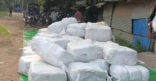 বলেশ্বর নদীতে কোস্ট গার্ড ও পুলিশের অভিযানে বিপুল পরিমাণ ভারতীয় শাড়ি-পাঞ্জাবি